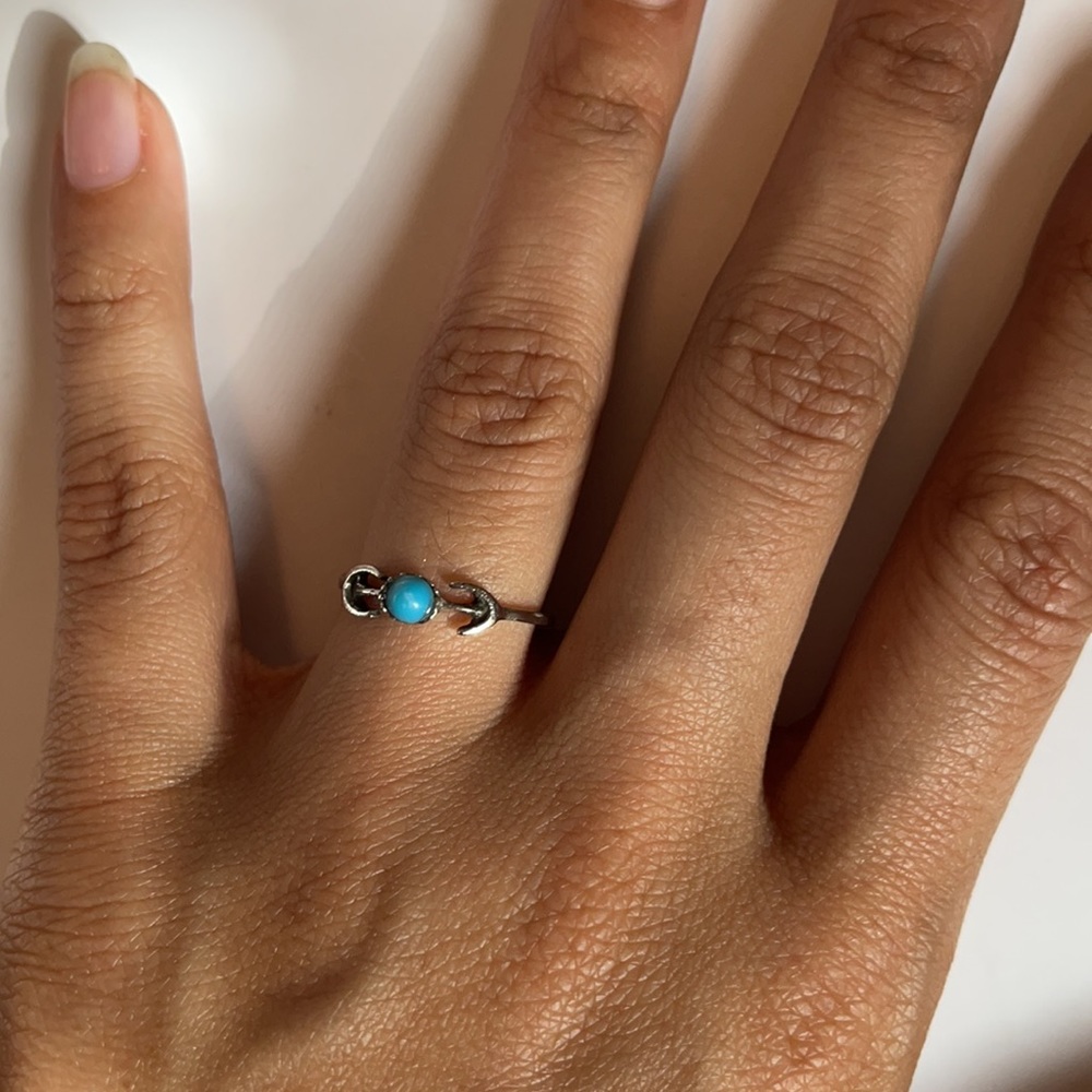 Vintage Size 6 Silver Ring - Picture 4 of 5